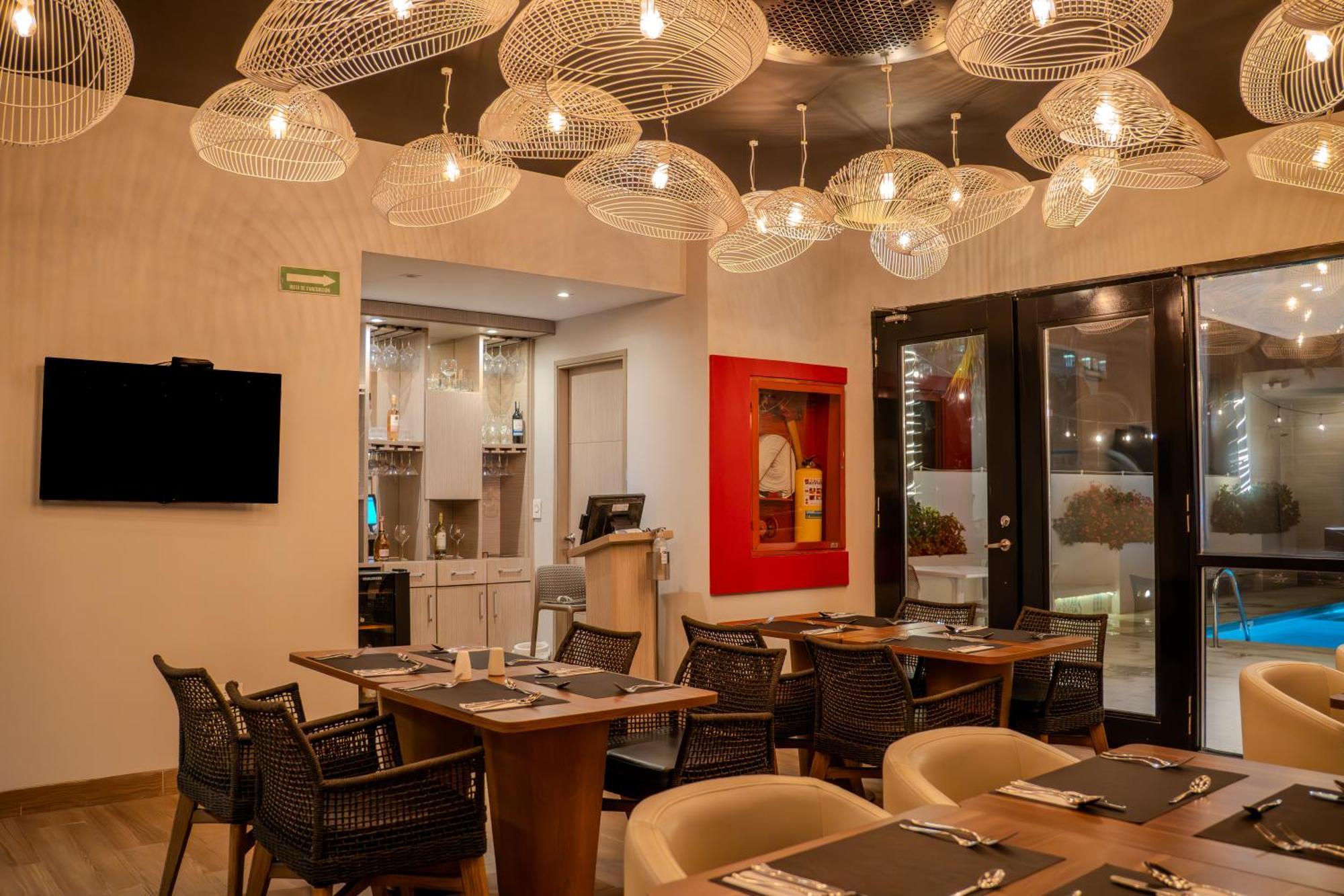 Boutique Maree Hotel 5*